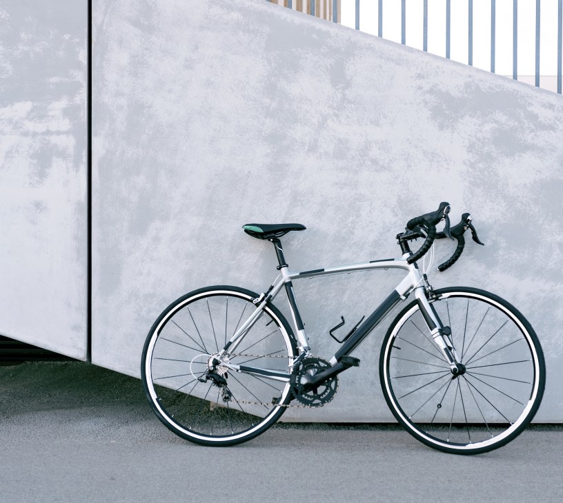 High-end Bicycle Market Analysis, Size, and Forecast 2026-2030: North America (US, Canada, and Mexico), APAC (China, Japan, and Australia), Europe (Germany, France, and Italy), South America (Brazil and Argentina), Middle East and Africa (UAE, South Africa, and Saudi Arabia), and Rest of World (ROW)