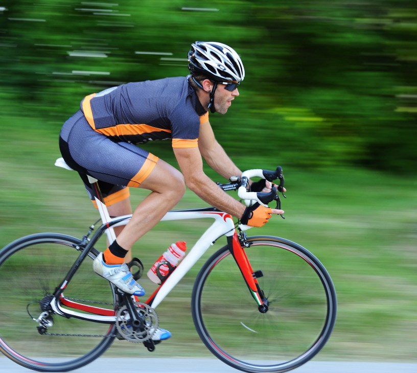 Cycling Wear Market Analysis, Size, and Forecast 2026-2030: Europe (Germany, France, and UK), North America (US, Canada, and Mexico), APAC (China, India, and Japan), South America (Brazil and Argentina), Middle East and Africa (Saudi Arabia, South Africa, and UAE), and Rest of World (ROW)