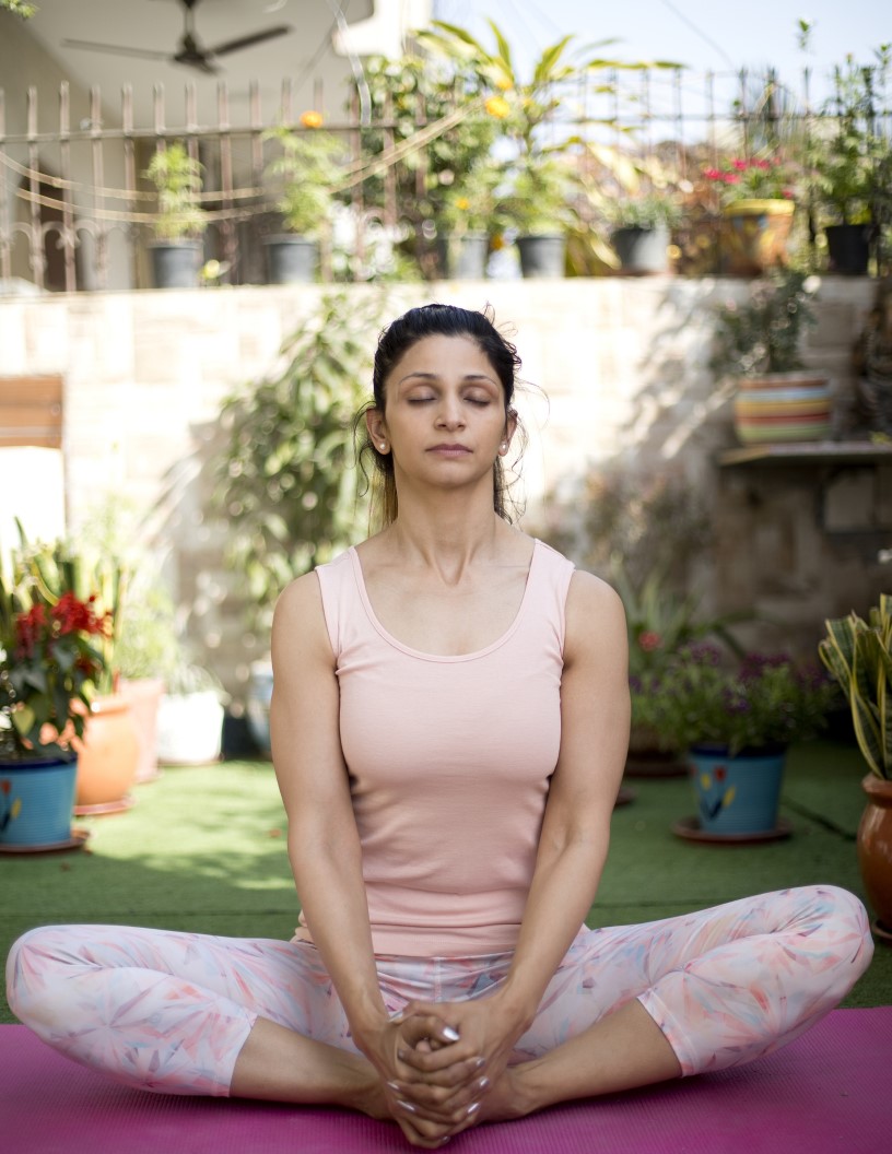 Yoga Clothing Market Analysis, Size, and Forecast 2026-2030: North America (US, Canada, and Mexico), Europe (Germany, UK, and France), APAC (China, Japan, and India), South America (Brazil and Argentina), Middle East and Africa (UAE, Saudi Arabia, and South Africa), and Rest of World (ROW)