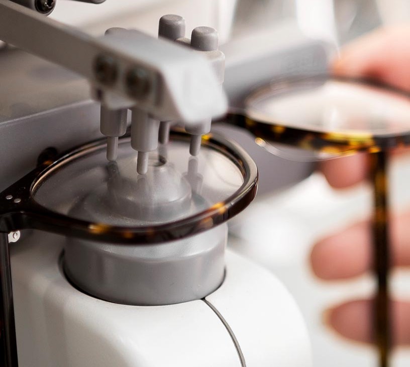 Ophthalmic Lens Market Analysis, Size, and Forecast 2026-2030: North America (US, Canada, and Mexico), Europe (Germany, UK, and France), Asia (China, Japan, and India), South America (Brazil and Argentina), Middle East and Africa (Saudi Arabia, UAE, and South Africa), Rest of World (ROW)