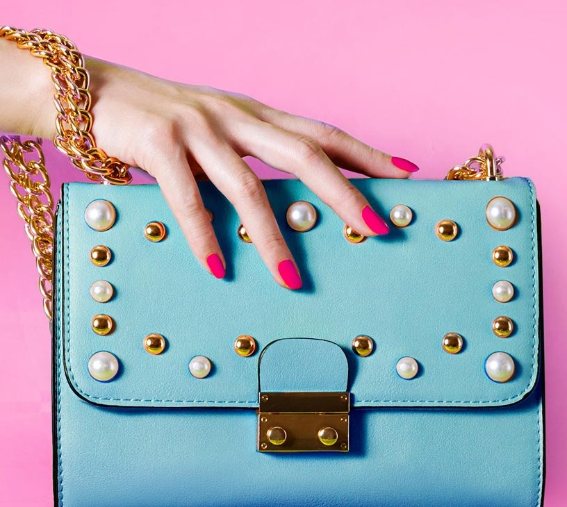 Luxury Handbags Market Analysis, Size, and Forecast 2026-2030: Europe (France, Italy, and Germany), North America (US, Canada, and Mexico), APAC (China, Japan, and South Korea), South America (Brazil and Argentina), Middle East and Africa (Saudi Arabia, UAE, and South Africa), and Rest of World (ROW)