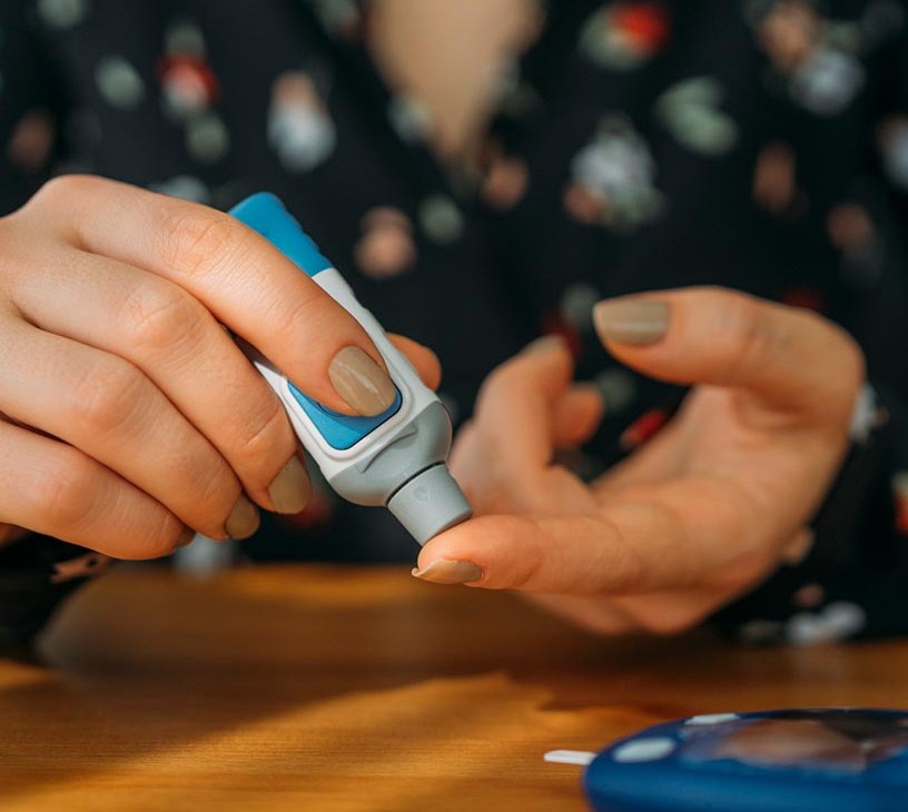Blood Glucose Monitoring Devices Market Analysis, Size, and Forecast 2026-2030: North America (US, Canada, and Mexico), Europe (Germany, UK, and France), Asia (China, India, and Japan), South America (Brazil, Argentina, and Colombia), Middle East and Africa (Saudi Arabia, UAE, and Turkey), Rest of World (ROW)