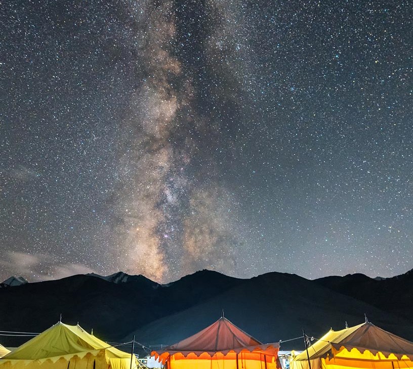 Camping Lights And Lanterns Market Analysis, Size, and Forecast 2026-2030: North America (US, Canada, and Mexico), Europe (Germany, UK, and France), APAC (China, Japan, and India), South America (Brazil, Argentina, and Chile), Middle East and Africa (Saudi Arabia, UAE, and South Africa), and Rest of World (ROW)