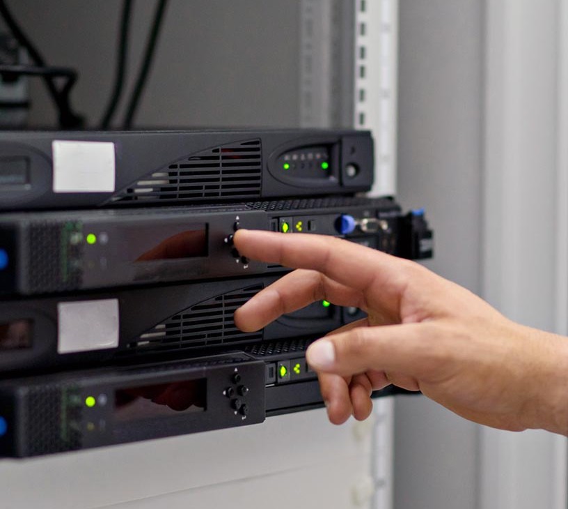 Data Center Server Market Analysis, Size, and Forecast 2026-2030: North America (US, Canada, and Mexico), APAC (China, Japan, and India), Europe (Germany, UK, and France), South America (Brazil and Colombia), Middle East and Africa (Saudi Arabia, UAE, and South Africa), and Rest of World (ROW)