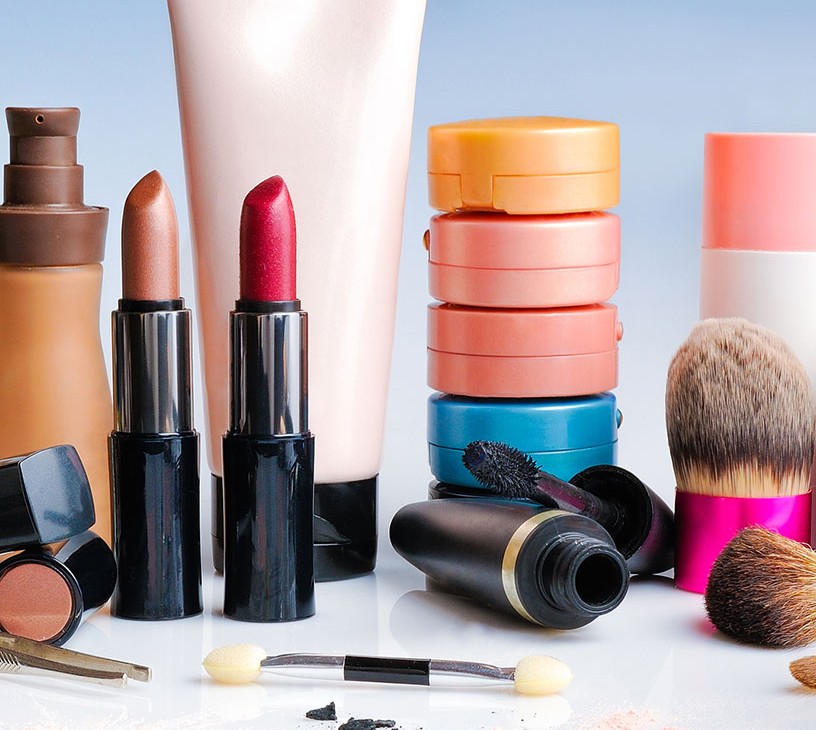 Cosmetic Products Market Analysis, Size, and Forecast 2026-2030: APAC (China, Japan, and India), North America (US, Canada, and Mexico), Europe (Germany, France, and UK), South America (Brazil, Argentina, and Colombia), Middle East and Africa (Saudi Arabia, UAE, and South Africa), and Rest of World (ROW)