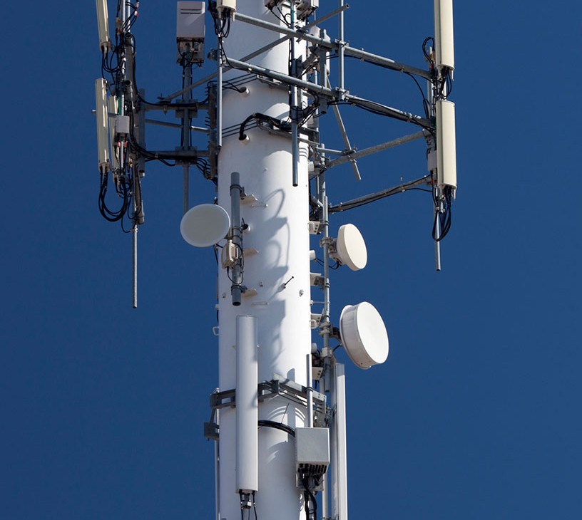 Telecom Tower Market Analysis, Size, and Forecast 2026-2030: APAC (China, India, and Japan), North America (US, Canada, and Mexico), Europe (Germany, UK, and France), Middle East and Africa (UAE, Saudi Arabia, and South Africa), South America (Brazil, Argentina, and Colombia), and Rest of World (ROW)