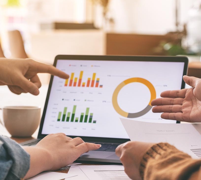Data Analytics Market Analysis, Size, and Forecast 2026-2030: North America (US, Canada, and Mexico), Europe (Germany, UK, and France), APAC (China, Japan, and India), Middle East and Africa (Saudi Arabia, UAE, and South Africa), South America (Brazil, Argentina, and Colombia), and Rest of World (ROW)