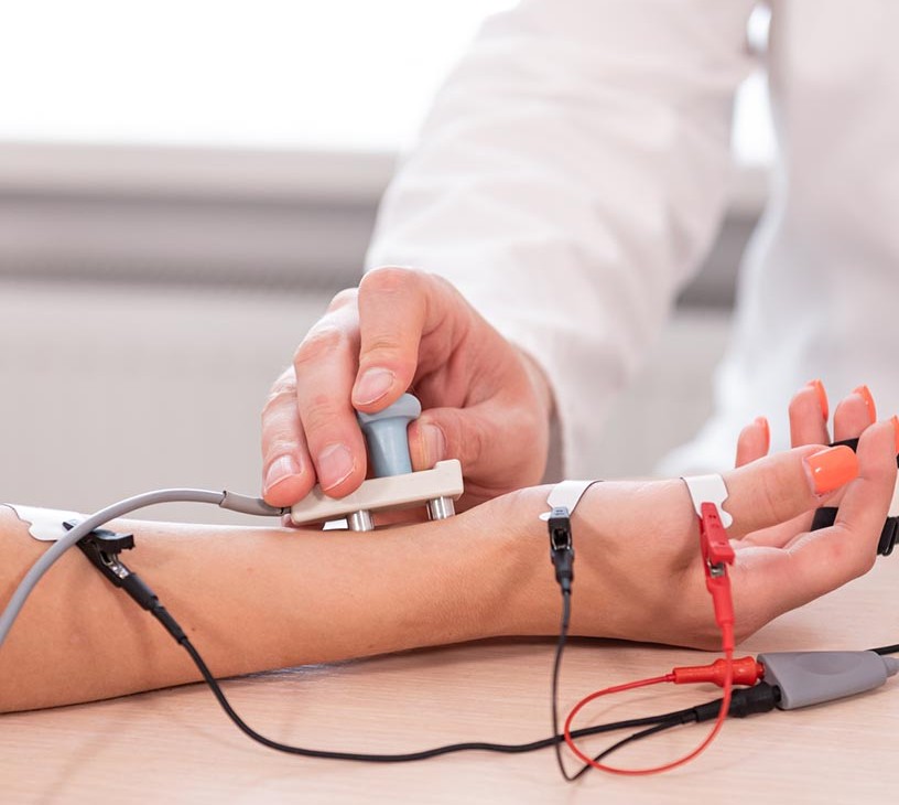 Electromyography (EMG) Devices Market Analysis, Size, and Forecast 2026-2030: North America (US, Canada, and Mexico), Europe (Germany, UK, and France), APAC (China, Japan, and India), South America (Brazil), Middle East and Africa (Saudi Arabia, South Africa, and UAE), Asia, Rest of World (ROW)