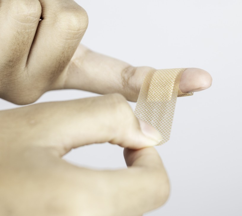 Adhesive Bandages Market Analysis, Size, and Forecast 2026-2030: North America (US, Canada, and Mexico), Europe (Germany, UK, and France), Asia (China, India, and Japan), South America (Brazil, Argentina, and Colombia), Middle East and Africa (Turkey, South Africa, and UAE), Rest of World (ROW)