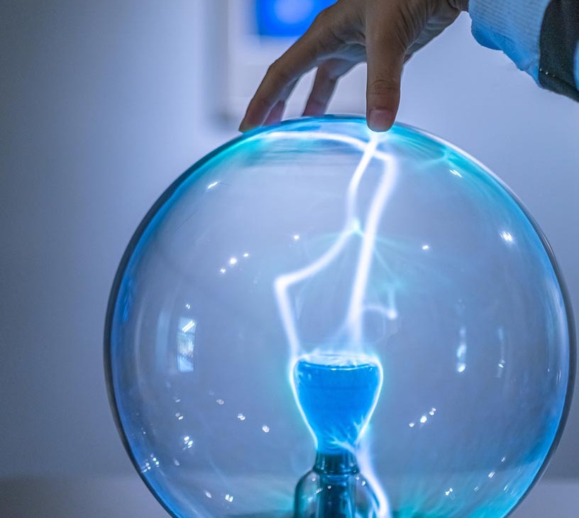Plasma Lamp Market Analysis, Size, and Forecast 2026-2030: Europe (Germany, UK, and France), APAC (China, Japan, and India), North America (US, Canada, and Mexico), Middle East and Africa (Saudi Arabia, UAE, and South Africa), South America (Brazil and Argentina), and Rest of World (ROW)
