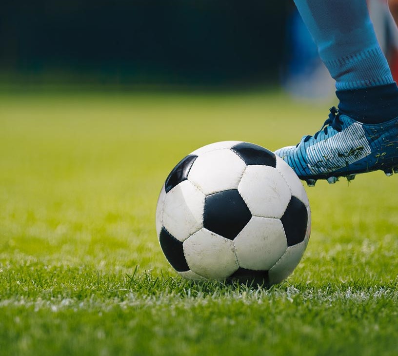 Football Shoes Market Analysis, Size, and Forecast 2026-2030: Europe (Germany, UK, and France), South America (Brazil and Argentina), APAC (China, Japan, and India), North America (US, Canada, and Mexico), Middle East and Africa (Saudi Arabia, UAE, and South Africa), and Rest of World (ROW)