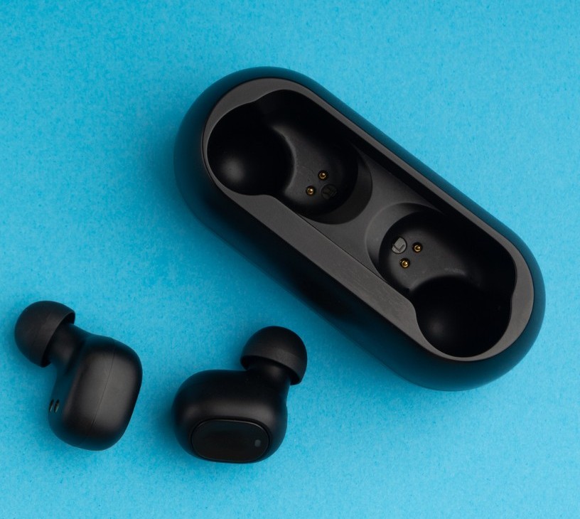 True Wireless Stereo (TWS) Earbuds Market Analysis, Size, and Forecast 2026-2030: North America (US, Canada, and Mexico), Europe (Germany, UK, and France), APAC (China, Japan, and India), South America (Brazil, Argentina, and Colombia), Middle East and Africa (Saudi Arabia, UAE, and South Africa), and Rest of World (ROW)