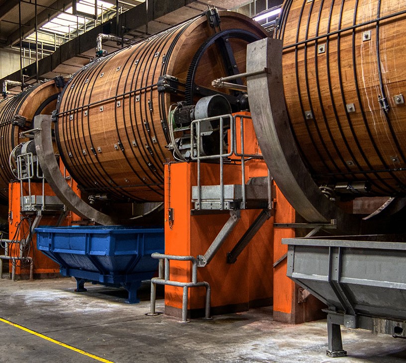 Leather Tanning Machinery Market Analysis, Size, and Forecast 2026-2030: North America (US, Canada, and Mexico), Europe (Germany, UK, and France), APAC (China, Japan, and India), South America (Brazil and Argentina), Middle East and Africa (Saudi Arabia, UAE, and South Africa), and Rest of World (ROW)