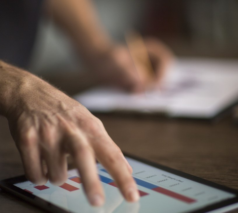 Data Visualization Tools Market Analysis, Size, and Forecast 2026-2030: North America (US, Canada, and Mexico), Europe (Germany, UK, and France), APAC (China, Japan, and India), South America (Brazil and Argentina), Middle East and Africa (UAE, Saudi Arabia, and South Africa), and Rest of World (ROW)