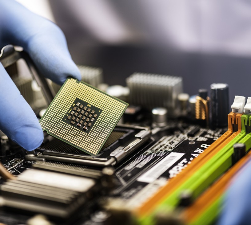Chip-on-wafer-on-substrate (cowos) Market Analysis, Size, and Forecast 2025-2029 : APAC (Taiwan, South Korea, China, Japan, Singapore, and Australia), North America (US, Canada, and Mexico), Europe (Germany, France, Italy, UK, The Netherlands, and Spain), South America (Brazil, Chile, and Argentina), Middle East and Africa (UAE, South Africa, and Egypt), and Rest of World (ROW)