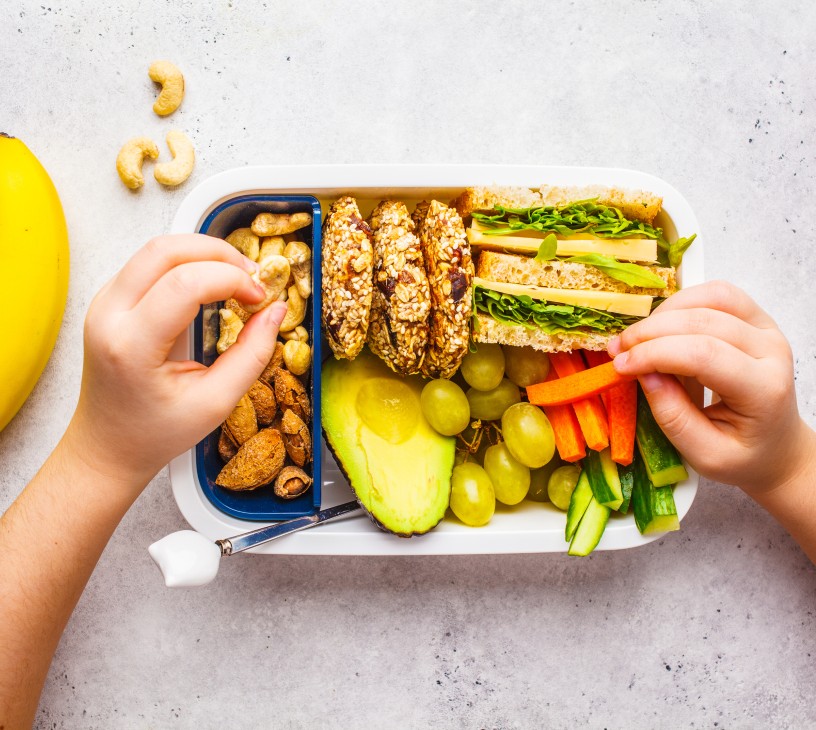 Kid Snacks Market Analysis, Size, and Forecast 2026-2030: APAC (China, India, and Japan), North America (US, Canada, and Mexico), Europe (Germany, UK, and France), South America (Brazil, Argentina, and Colombia), Middle East and Africa (South Africa, Saudi Arabia, and UAE), and Rest of World (ROW)