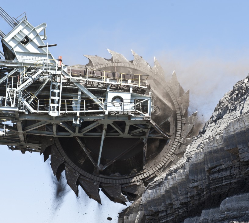 Spin On Carbon Market Analysis, Size, and Forecast 2026-2030: APAC (China, Japan, and India), North America (US, Canada, and Mexico), Europe (Germany, UK, and France), South America (Brazil, Argentina, and Colombia), Middle East and Africa (Saudi Arabia, UAE, and South Africa), and Rest of World (ROW)