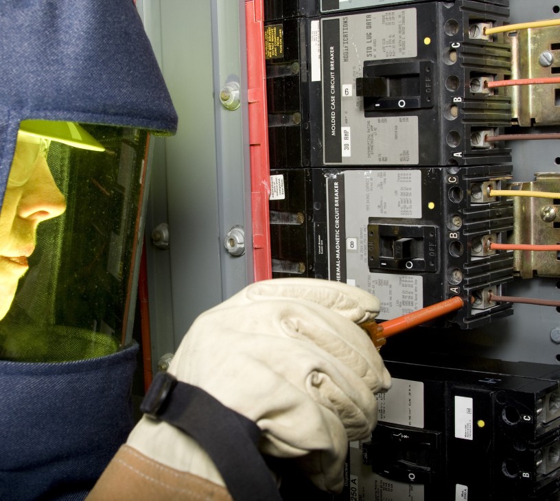 US Electrical Protective Equipment Market Analysis, Size, and Forecast 2026-2030