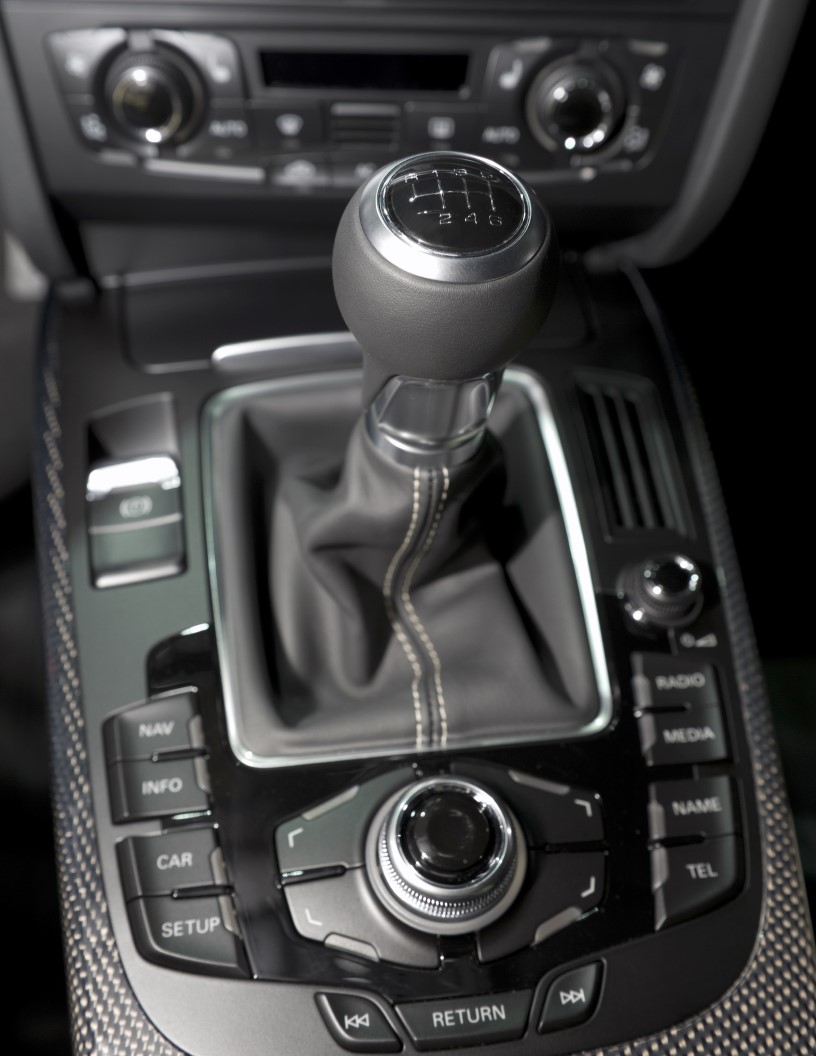 Global automotive body control module market 2024-2028