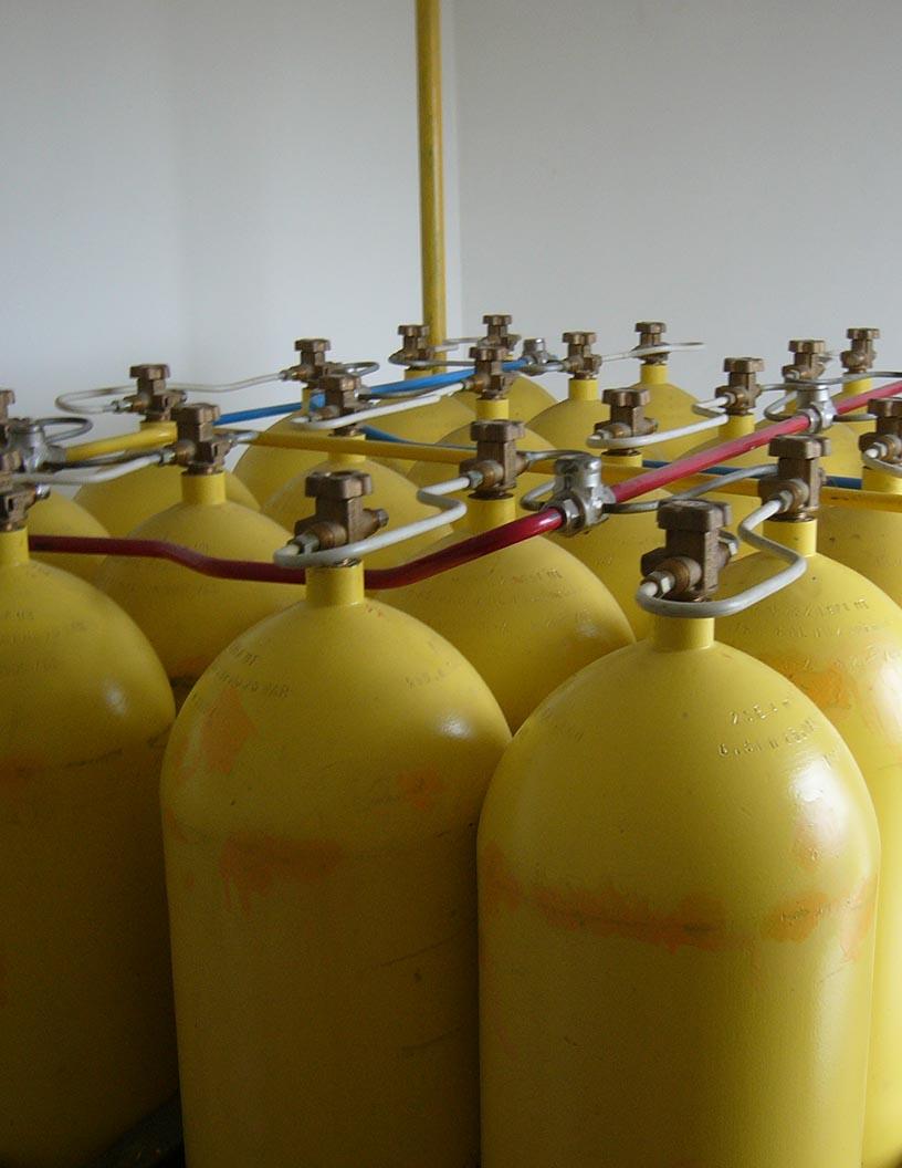 Global Compressed Natural Gas (CNG) Market 2025-2029