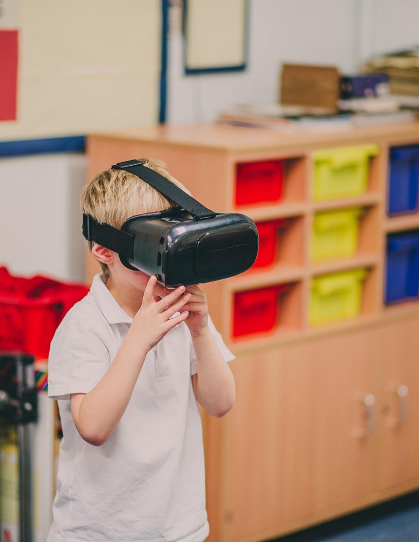 Virtual Reality In Education Sector Market Analysis, Size, and Forecast 2025-2029: North America (US and Canada), Europe (France, Germany, Italy, Russia, and UK), APAC (China, India, and Japan), and Rest of World (ROW)