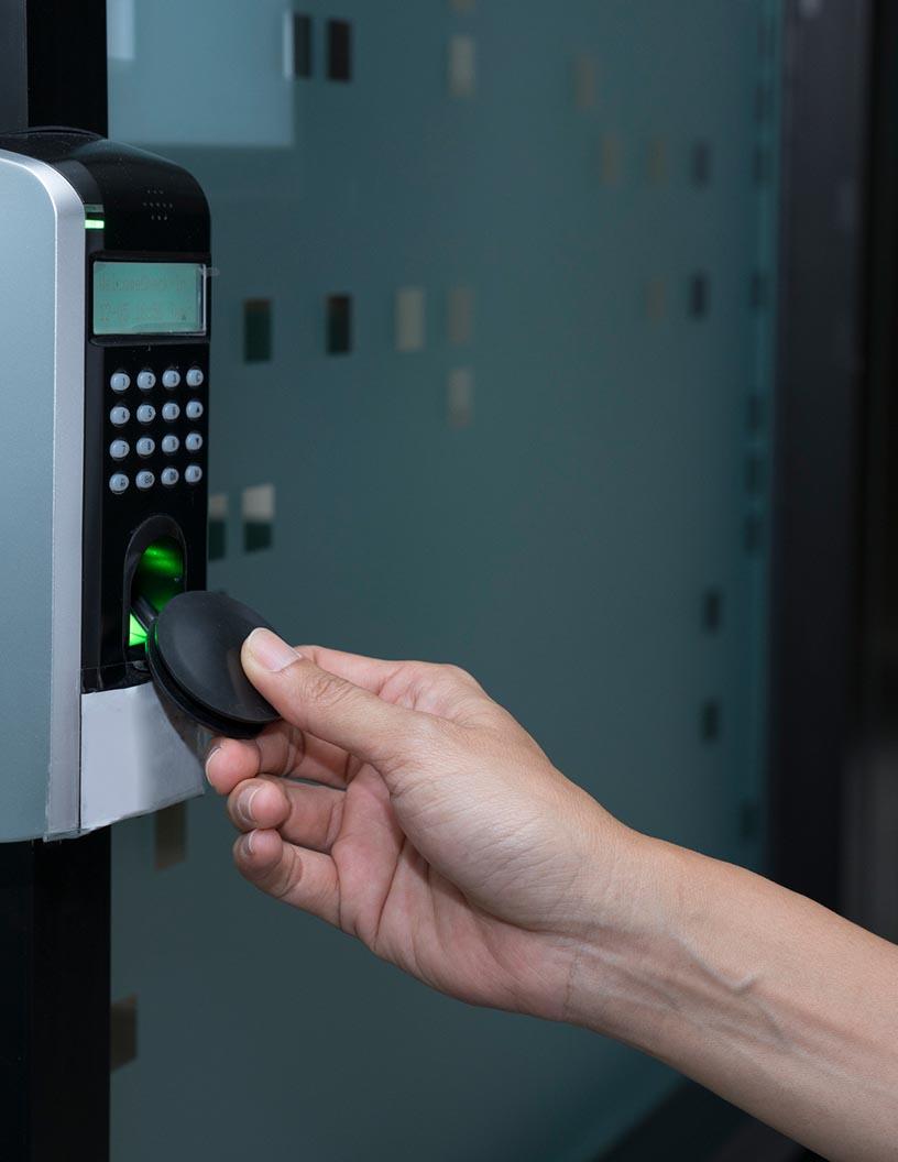 Radio Frequency Identification (RFID) Market Analysis, Size, and Forecast 2025-2029: North America (US and Canada), Europe (France, Germany, Italy, and UK), Middle East and Africa (Egypt, KSA, Oman, and UAE), APAC (China, India, and Japan), South America (Argentina and Brazil), and Rest of World (ROW)