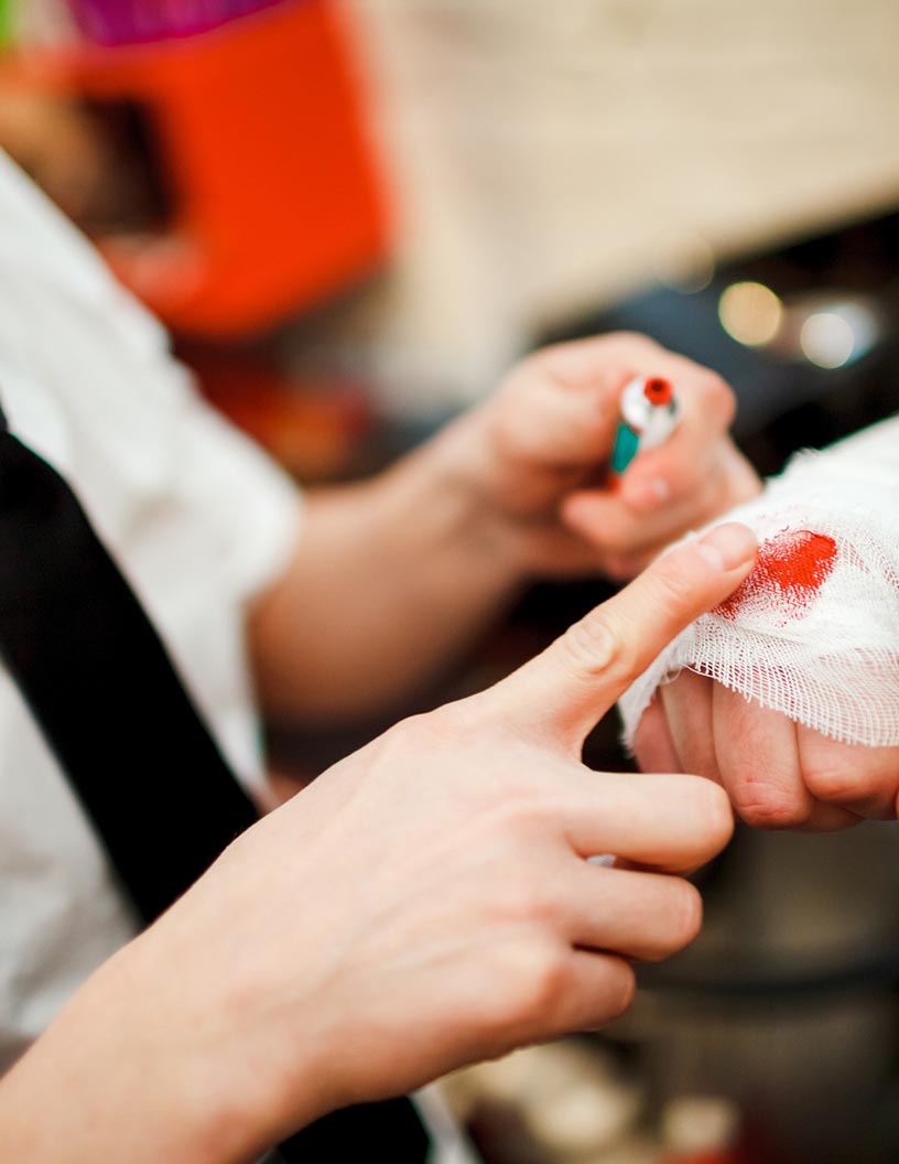 Moist Wound Dressings Market Analysis North America, Europe, Asia, Rest of World (ROW) - US, UK, China, Germany, Canada - Size and Forecast 2024-2028