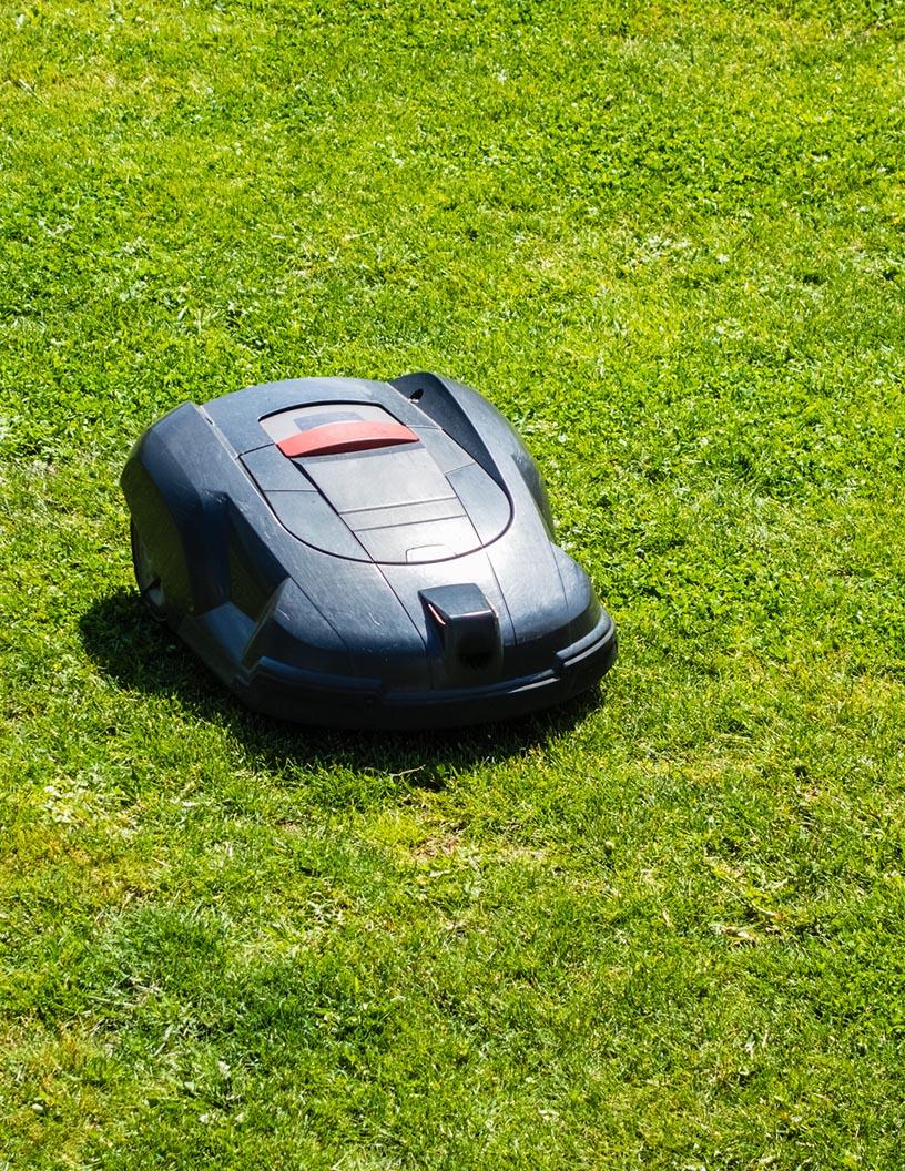 Robotic Lawn Mower Market Analysis Europe, North America, APAC, South America, Middle East and Africa - US, Sweden, Germany, UK, France, Canada, China, Japan, Italy, India - Size and Forecast 2025-2029