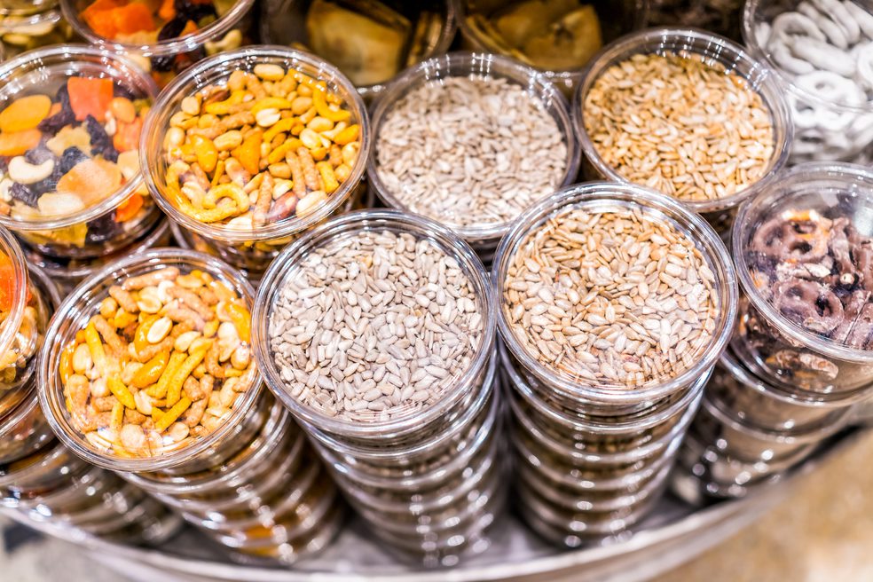 Superfood-based Packaged Snacks Market by Product and Geography - Forecast and Analysis 2020-2024