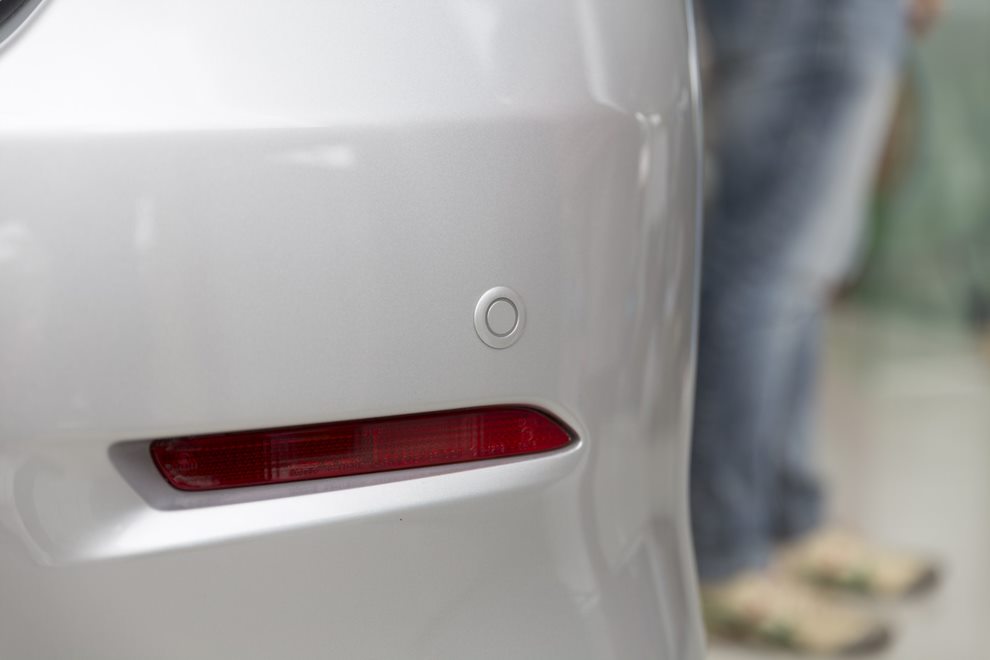 Automotive Parking Sensors Market Growth, Size, Trends, Analysis Report by Type, Application, Region and Segment Forecast 2021-2025