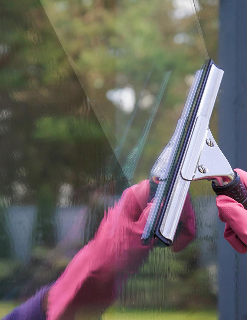 Flat Glass Market Analysis, Size, and Forecast 2024-2028: North America (US and Canada), Europe (France, Germany, Italy, and UK), Middle East and Africa (Egypt, KSA, Oman, and UAE), APAC (China, India, and Japan), South America (Argentina and Brazil), and Rest of World (ROW)