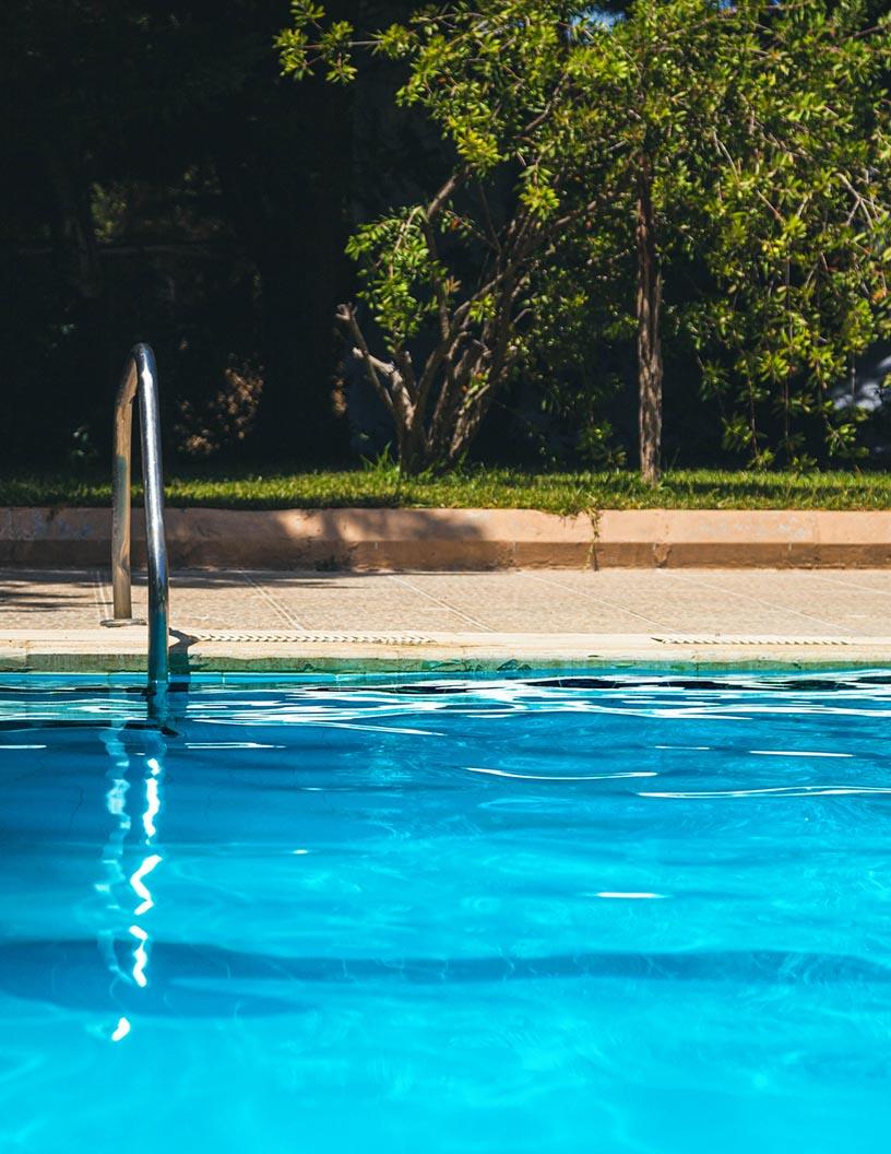 Swimming Pool Market Analysis, Size, and Forecast 2025-2029: North America (US and Canada), Europe (France, Germany, Italy, and UK), Middle East and Africa (UAE), APAC (Australia, China, and Japan), South America (Brazil), and Rest of World (ROW)