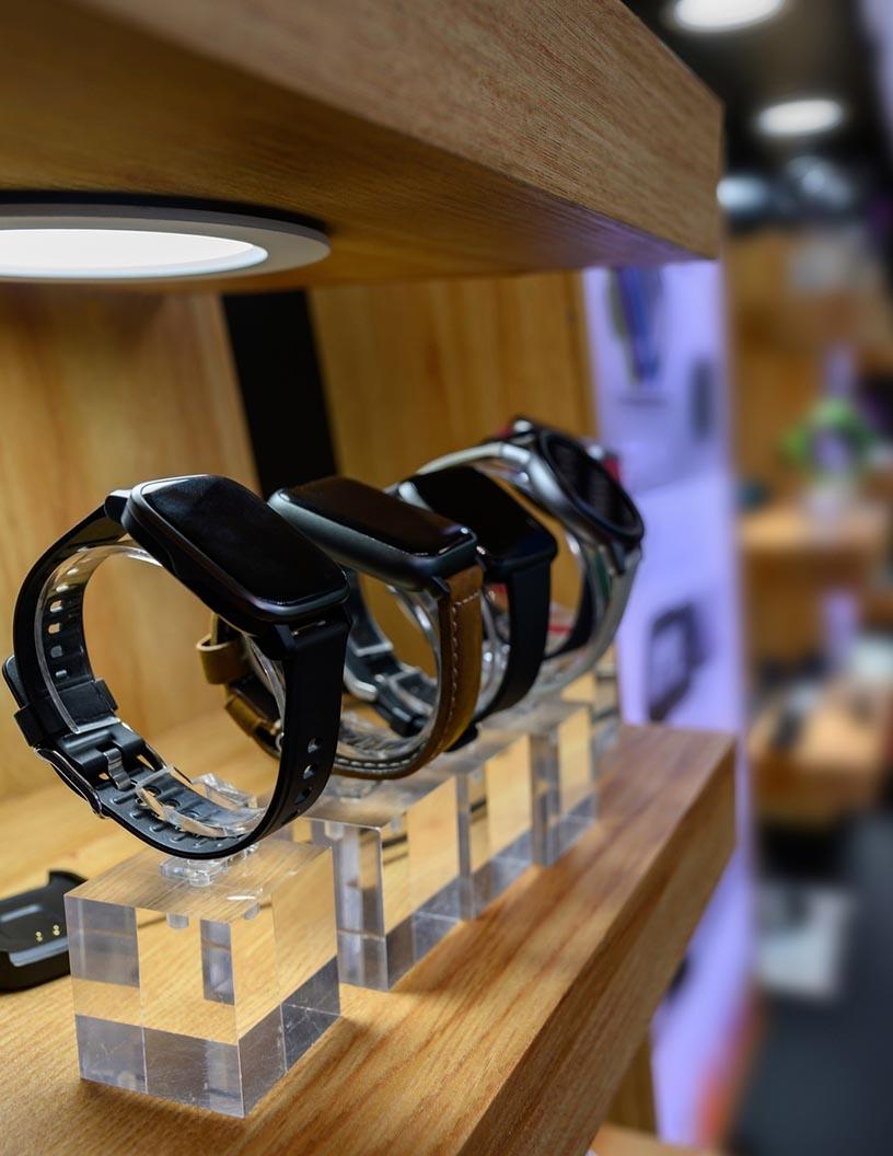 Watch Market Analysis, Size, and Forecast 2025-2029: North America (US, Canada), Europe (Germany, UK, Italy, France), APAC (China, India, Japan), South America (Brazil), Middle East & Africa