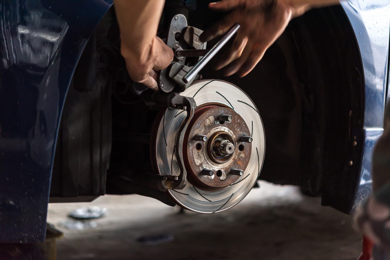 Automotive Brake Linings Market Growth, Size, Trends, Analysis Report by Type, Application, Region and Segment Forecast 2021-2025