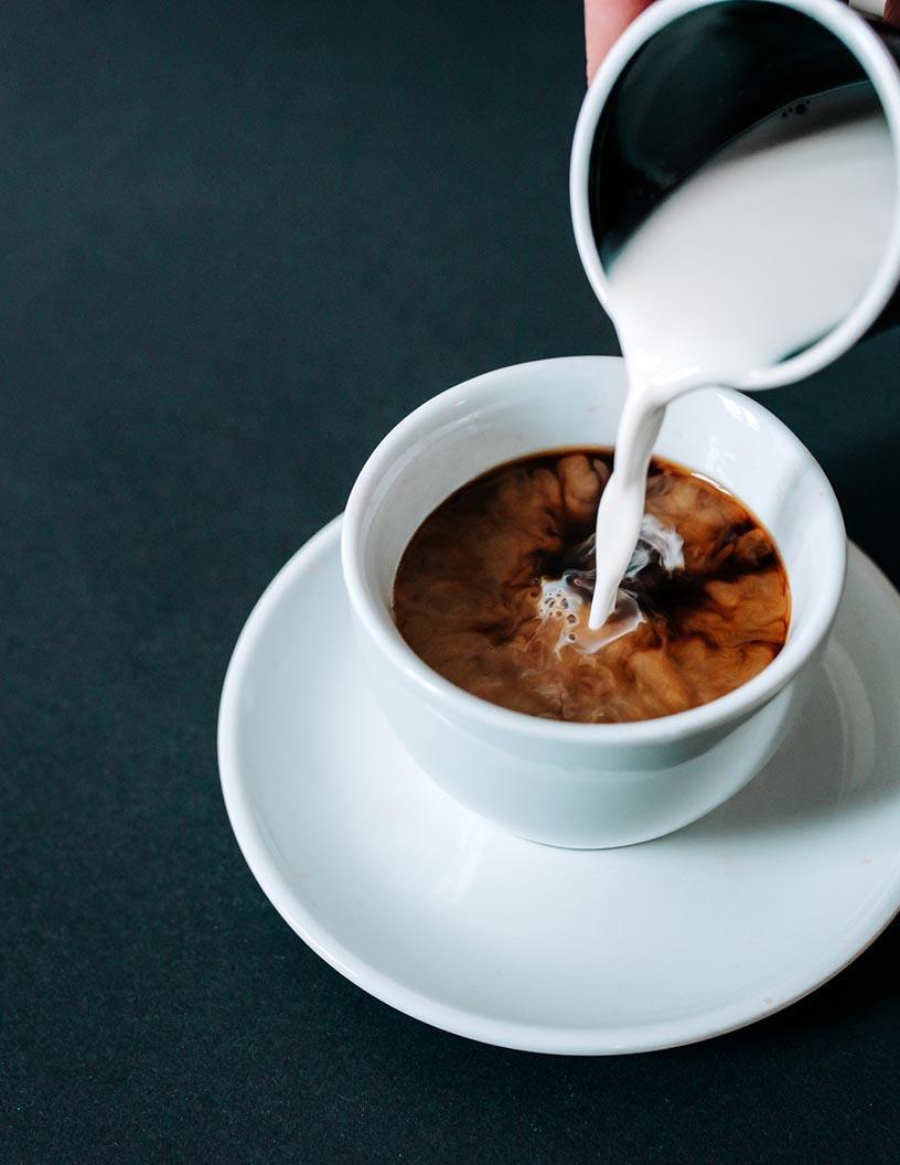 Coffee Creamer Market Analysis, Size, and Forecast 2025-2029: North America (US and Canada), Europe (France, Germany, Italy, and UK), APAC (China, India, and Japan), and South America (Brazil)