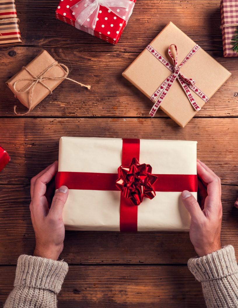 Gifts Retailing Market Analysis, Size, and Forecast 2025-2029: Europe (France, Germany, Italy, UK), North America (US and Canada), APAC (China, India, Japan, South Korea), South America (Brazil), and Middle East and Africa (UAE)