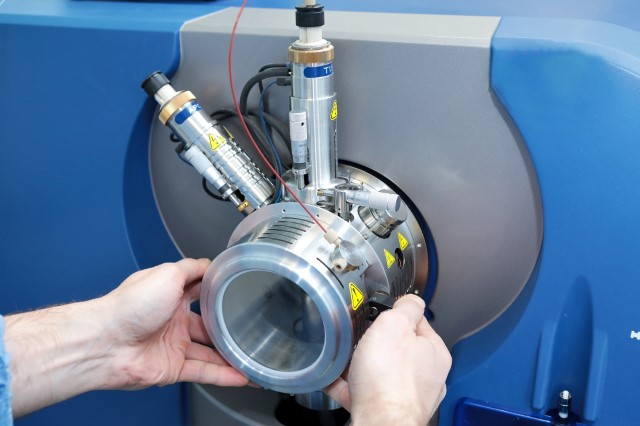 Nuclear Magnetic Resonance (NMR) Spectrometer Market by End-user and Geography - Forecast and Analysis 2020-2024