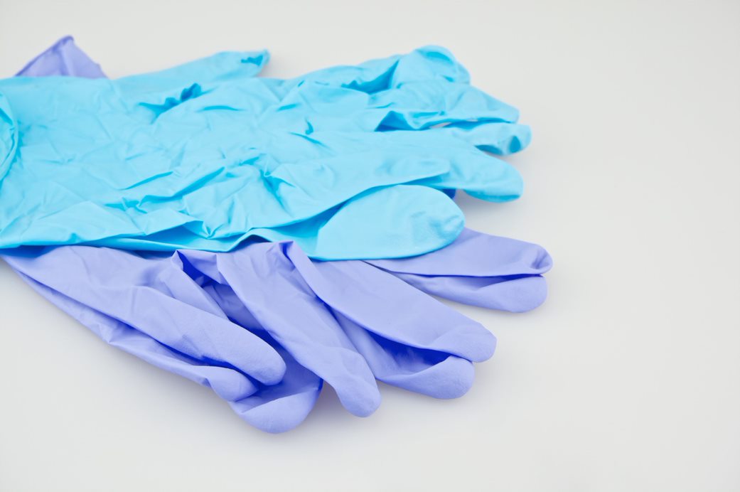 Cleanroom Disposable Market by Product, End-user, and Geography - Forecast and Analysis 2021-2025