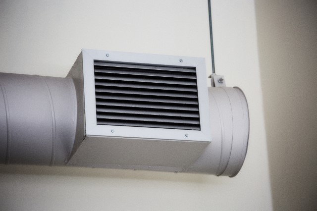 HVAC Chillers Market by End-user, Product, and Geography - Forecast and Analysis 2021-2025