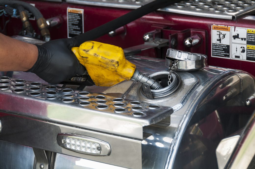 Commercial Vehicle Fuel Tank Market Growth, Size, Trends, Analysis Report by Type, Application, Region and Segment Forecast 2021-2025