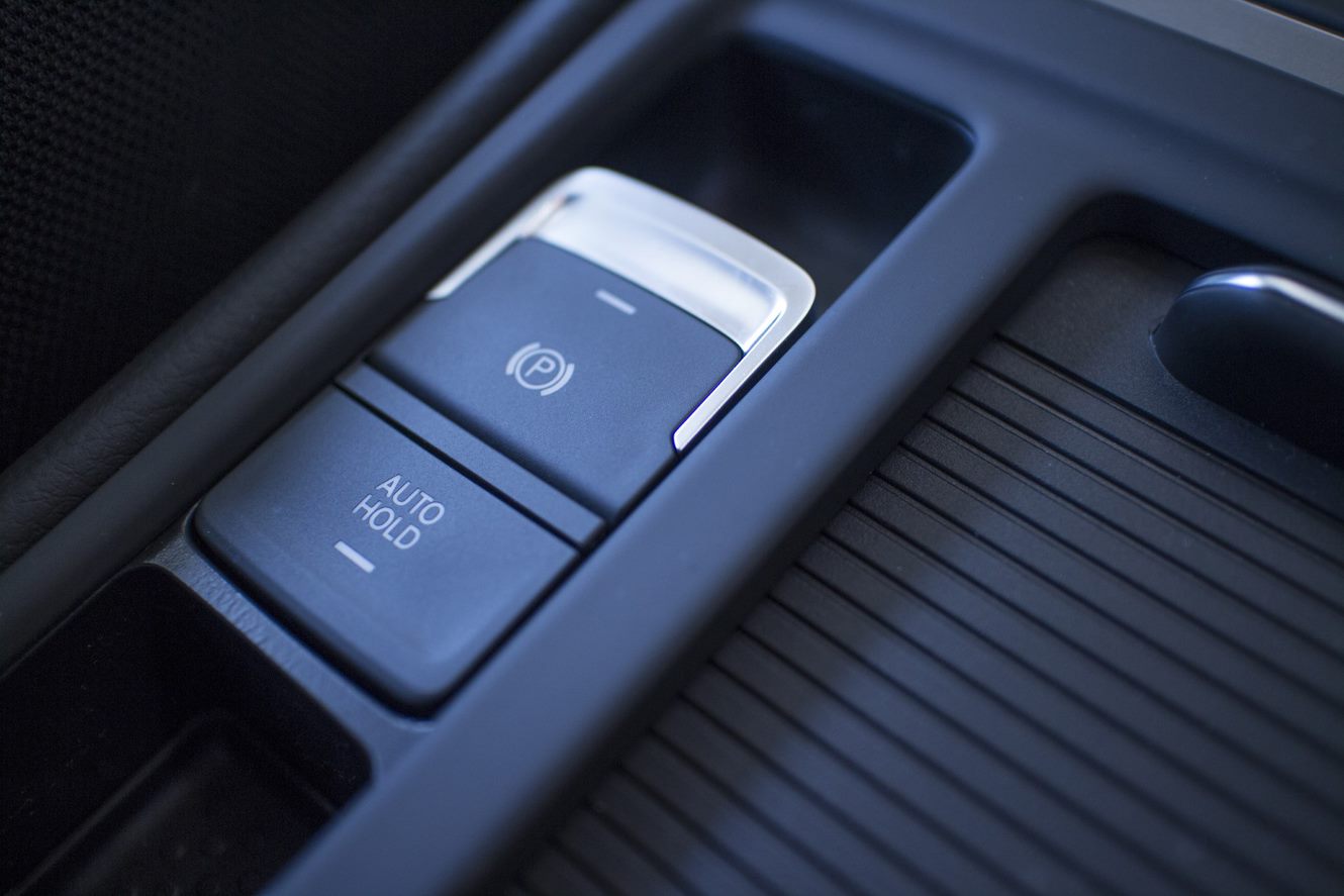 Automotive Electronic Parking Brake Market Growth, Size, Trends, Analysis Report by Type, Application, Region and Segment Forecast 2021-2025