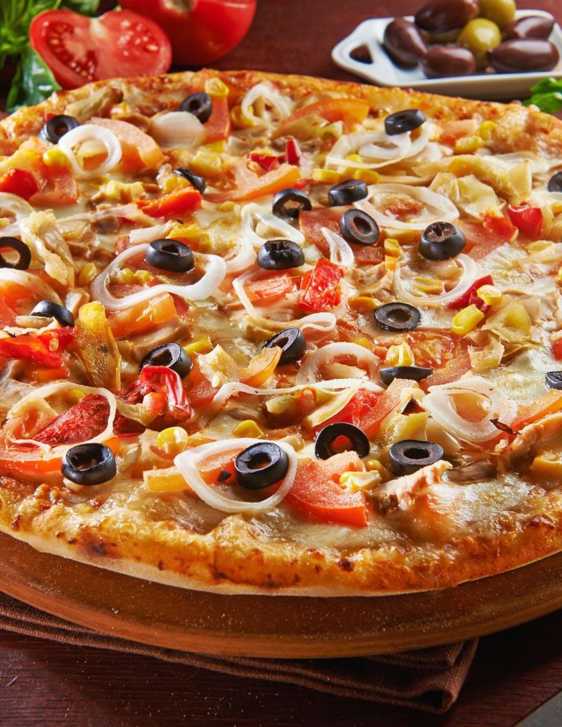 Pizza Market Analysis, Size, and Forecast 2025-2029: North America (US and Canada), Europe (France, Germany, Italy, and UK), Middle East and Africa (Egypt, KSA, Oman, and UAE), APAC (China, India, and Japan), South America (Argentina and Brazil), and Rest of World (ROW)