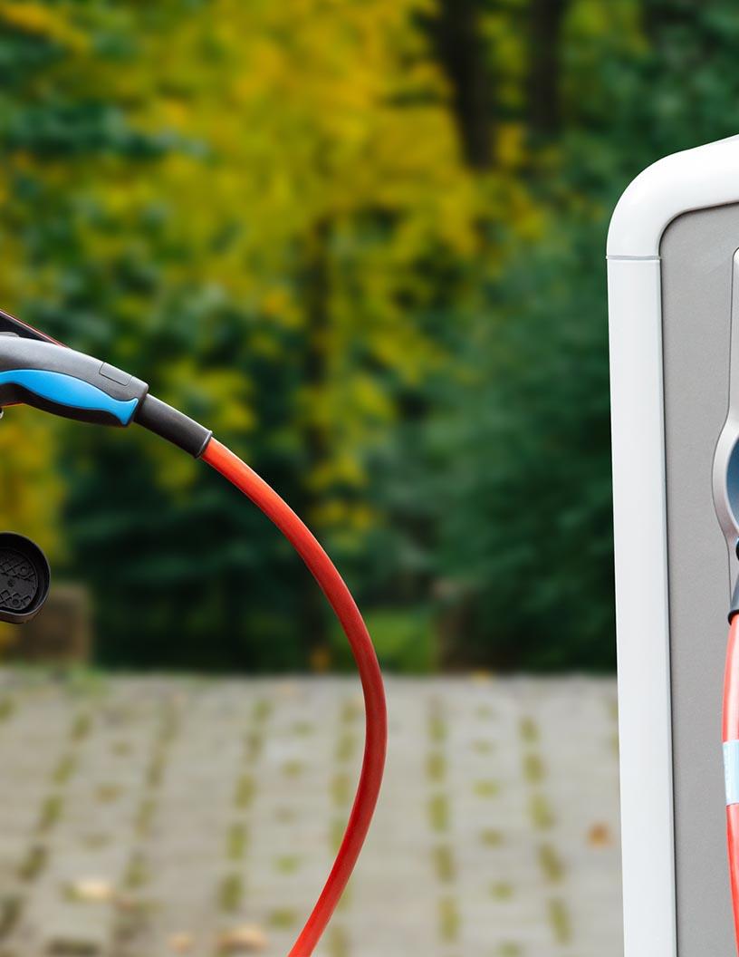 Electric Car Market Analysis, Size, and Forecast 2025-2029: APAC (China, India, Japan, South Korea), Europe (France, Germany, Italy, UK), North America (US and Canada), Middle East and Africa , and South America