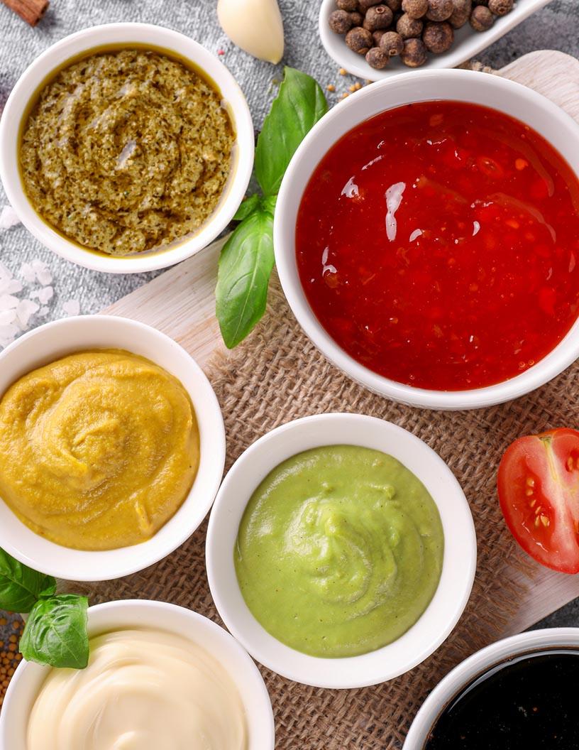 Sauces And Dressings Market Analysis, Size, and Forecast 2025-2029: North America (US and Canada), Europe (France, Germany, Italy, and UK), APAC (China, India, Japan, and South Korea), and Rest of World (ROW)