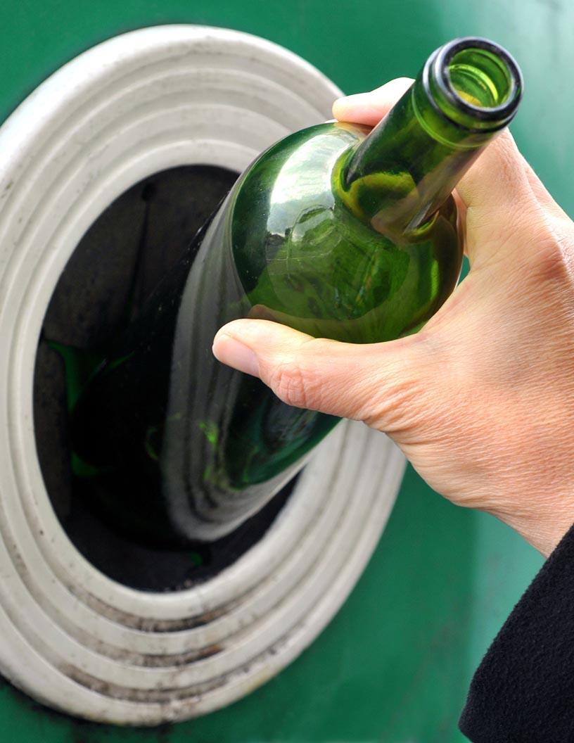 Glass Recycling Market Analysis, Size, and Forecast 2025-2029: North America (US and Canada), Europe (France, Germany, Italy, and UK), APAC (China, India, Japan, and South Korea), and Rest of World (ROW)