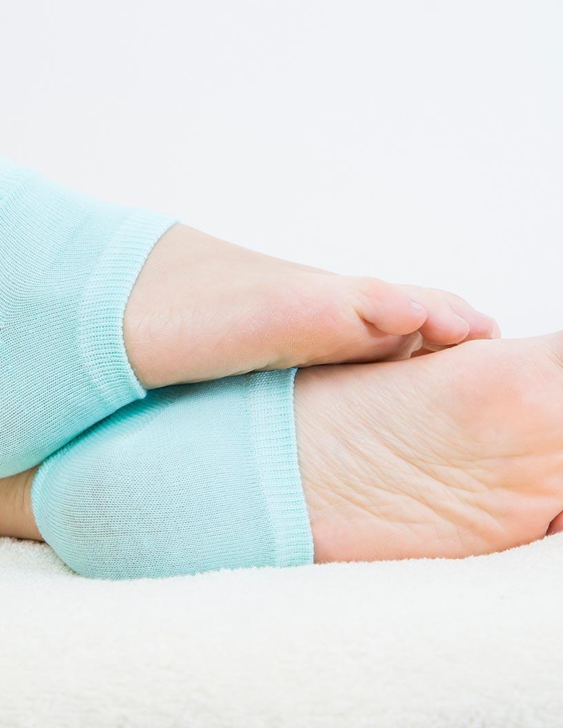 Gel Socks Market Analysis, Size, and Forecast 2025-2029: North America (US and Canada), Europe (France, Germany, Italy, and UK), APAC (China, India, and Japan), South America (Brazil), and Rest of World (ROW)