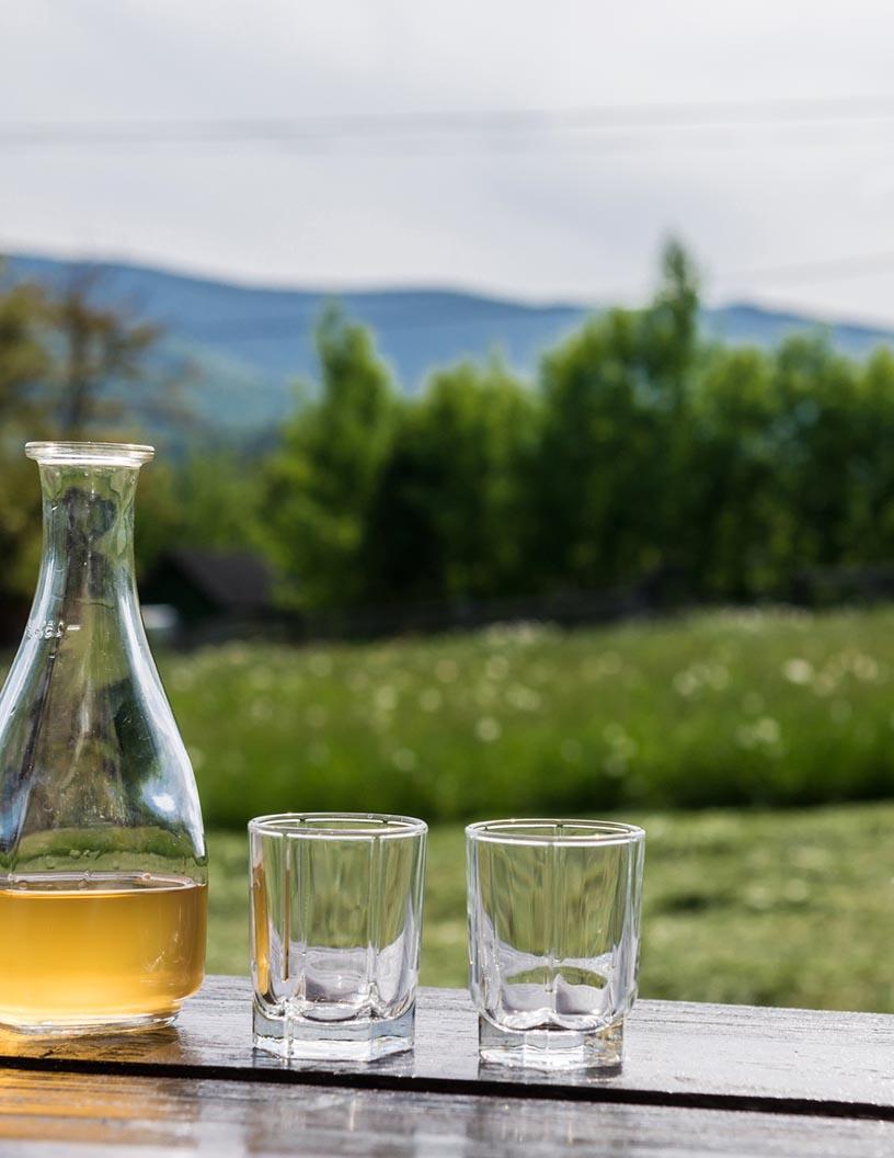 Mead Beverages Market Analysis, Size, and Forecast 2025-2029: Europe (France, Germany, Italy, UK), North America (US and Canada), APAC (China, India, Japan, South Korea), South America , and Middle East and Africa