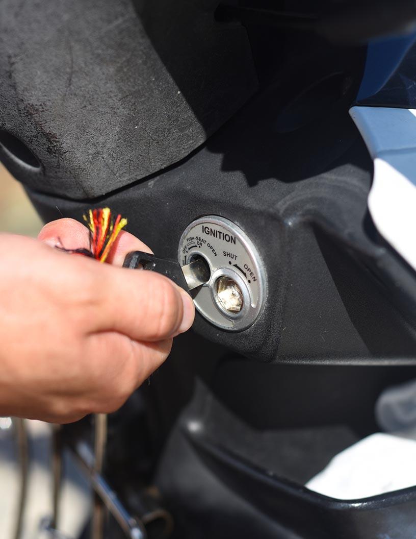 Two-Wheeler Ignition Switch Market Analysis, Size, and Forecast 2025-2029: North America (US and Canada), Europe (France, Germany, and Italy), APAC (China, India, Indonesia, Japan, and Vietnam), and Rest of World (ROW)