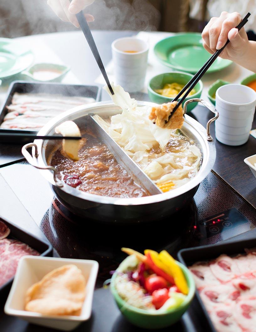 Self Heating Instant Hot Pot Market Analysis, Size, and Forecast 2025-2029: North America (US and Canada), Europe (France, Germany, and UK), APAC (Australia, China, India, Japan, and South Korea), and Rest of World (ROW)