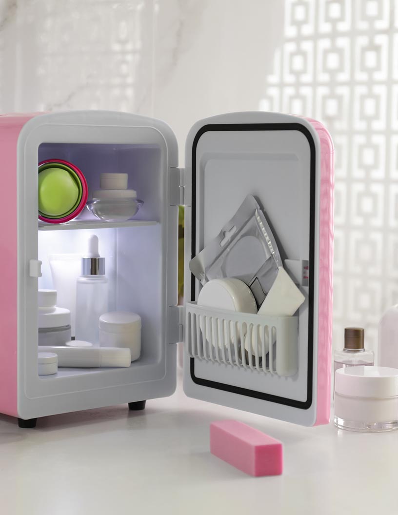 Portable Mini Fridge Market Analysis North America, Europe, APAC, South America, Middle East and Africa - US, France, Germany, China, UK - Size and Forecast 2024-2028